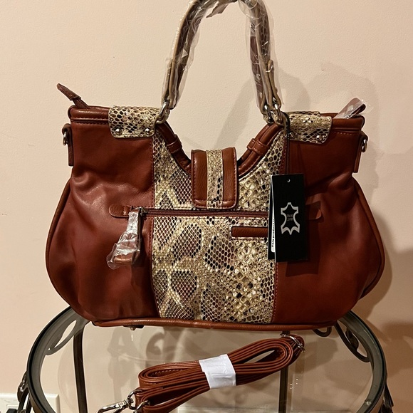 Antiqued Brown Leather Madi Claire Top Handle & Crossbody Handbags 👜 - Picture 7 of 8